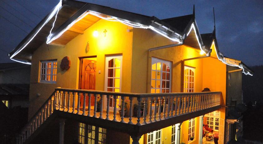 Hill View Bungalow Bed and Breakfast Nuwara Eliya Esterno foto