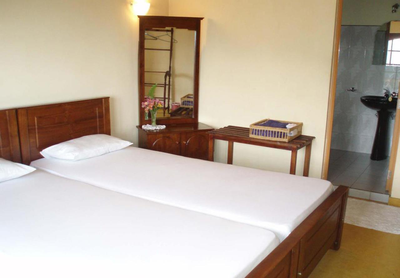 Hill View Bungalow Bed and Breakfast Nuwara Eliya Esterno foto