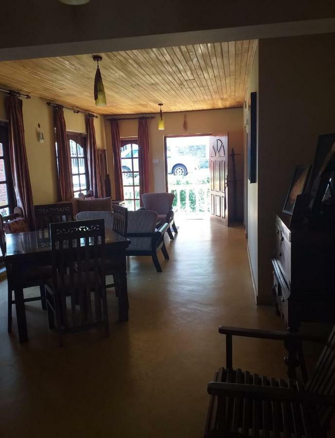 Hill View Bungalow Bed and Breakfast Nuwara Eliya Esterno foto