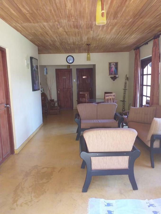 Hill View Bungalow Bed and Breakfast Nuwara Eliya Esterno foto